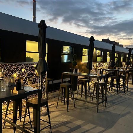 Hostel Balkan Express ซาเกร็บ ภายนอก รูปภาพ